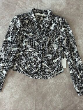 NWT Astr the Label Black & White Houndstooth Printed Button Down Blouse VTG Vibe